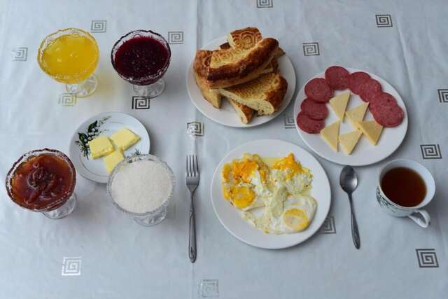 Отели типа «постель и завтрак» Sonun Hostel Каракол-14