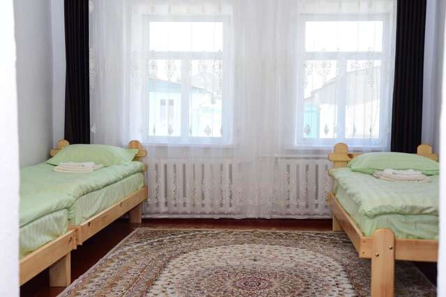 Отели типа «постель и завтрак» Sonun Hostel Каракол-11